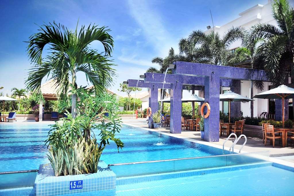Lexis Port Dickson Hotel Ngoại thất bức ảnh