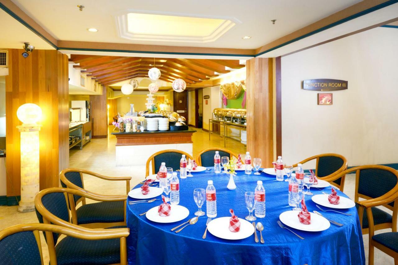 Lexis Port Dickson Hotel Ngoại thất bức ảnh