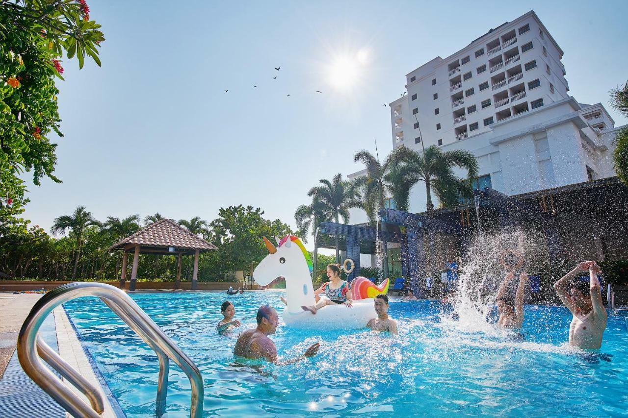 Lexis Port Dickson Hotel Ngoại thất bức ảnh